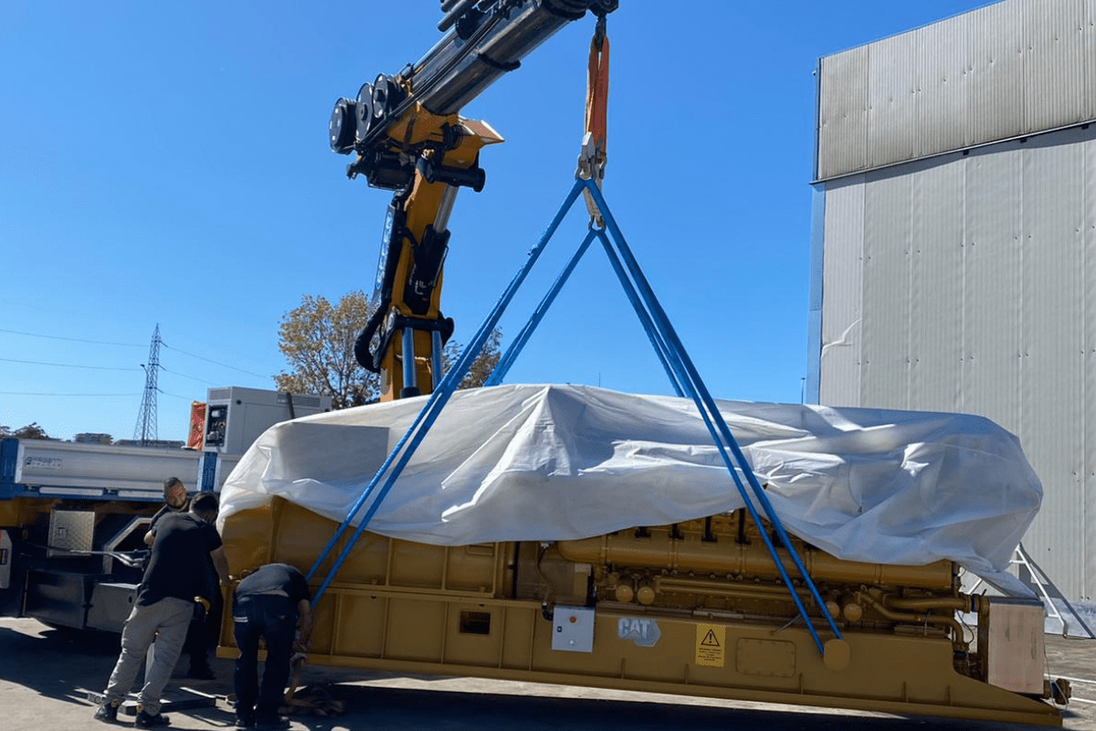 NON-STANDARD CONTAINER